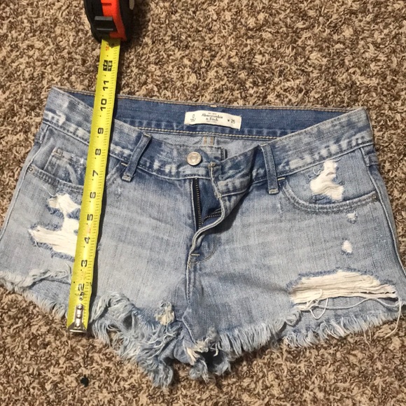 Abercrombie shorts - Picture 8 of 8